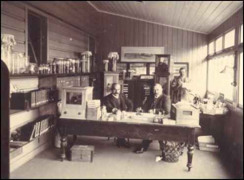 Compere in Australia